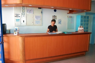 Imagen de los interiores del Apartahotel Blue Paradise. Foto 6