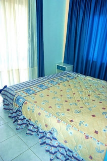 Imagen de la habitación del Apartahotel Blue Paradise. Foto 3