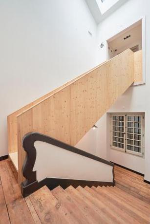 Imagen de los interiores del Apartahotel Cais Urban Lodge. Foto 15