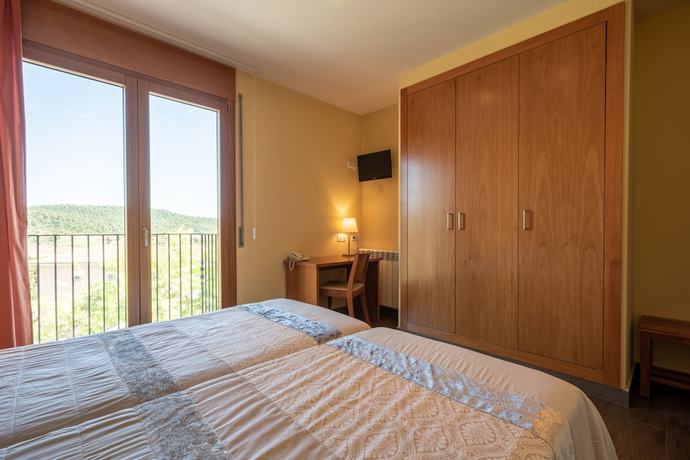 Imagen de la habitación del Apartahotel Cal Mar&ccedil;al. Foto 8