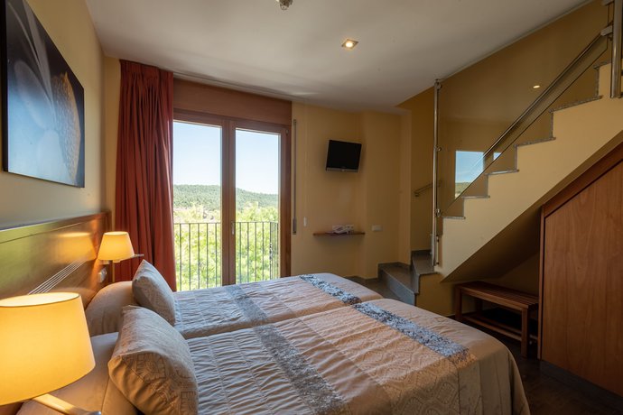 Imagen de la habitación del Apartahotel Cal Mar&ccedil;al. Foto 13
