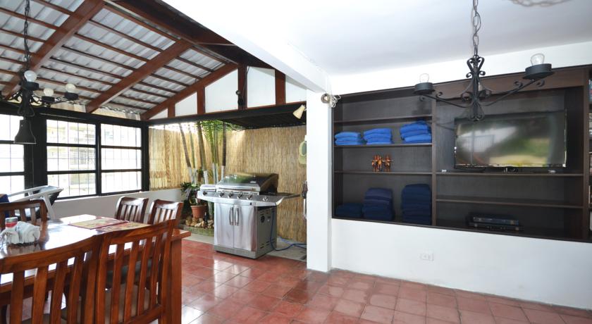 Imagen de los interiores del Apartahotel Casa Reflejos. Foto 4