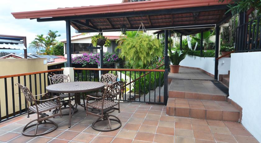 Imagen de los interiores del Apartahotel Casa Reflejos. Foto 5