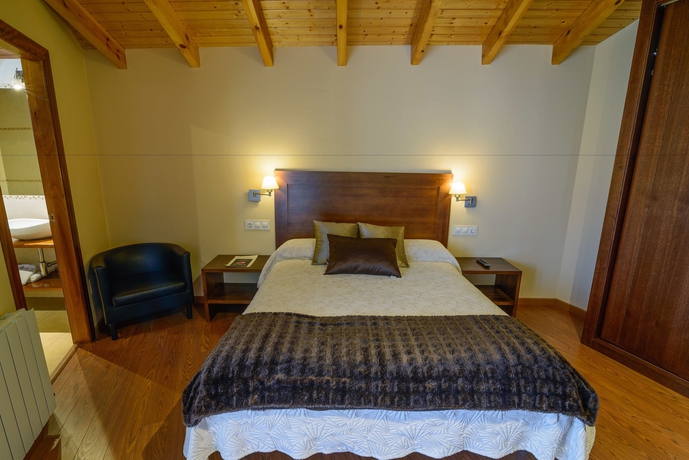 Imagen de la habitación del Apartahotel Casona De Llanorrozo. Foto 5