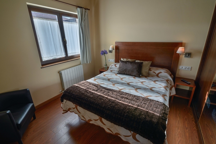 Imagen de la habitación del Apartahotel Casona De Llanorrozo. Foto 10