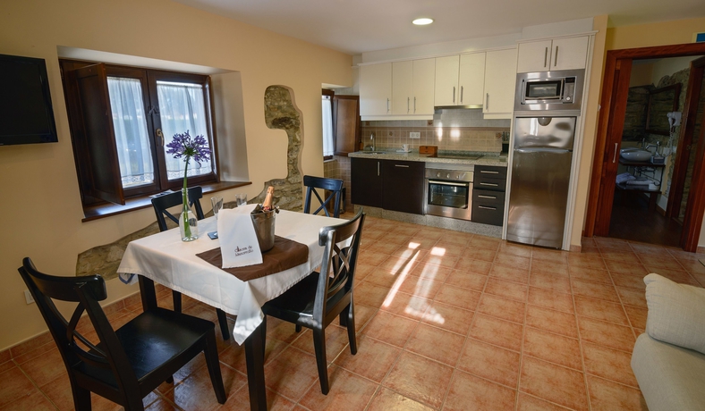 Imagen de la habitación del Apartahotel Casona De Llanorrozo. Foto 15