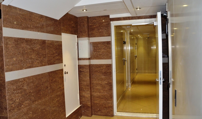 Imagen de los interiores del Apartahotel Central City Apartments. Foto 16