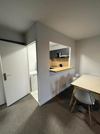 Imagen general del Apartahotel City Résidence Paris Saint-Maurice. Foto 3