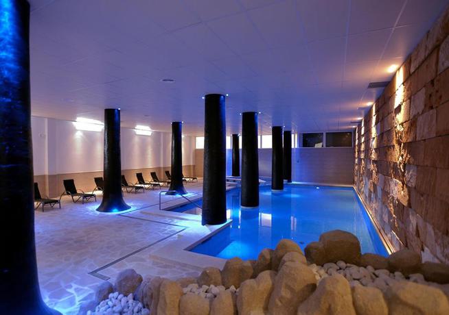 Imagen de los exteriores del Apartahotel Club Simo. Foto 9