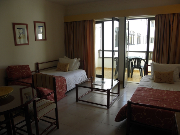 Imagen de los interiores del Apartahotel Clube Do Lago. Foto 7