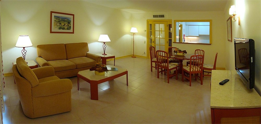 Imagen de los interiores del Apartahotel Clube Do Lago. Foto 9