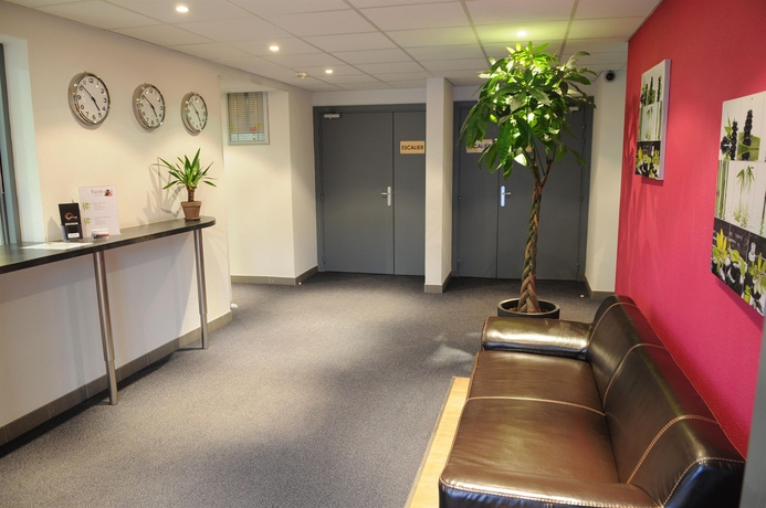 Imagen de los interiores del Apartahotel Comfort Aparthotel Besancon Hauts du Chazal. Foto 7