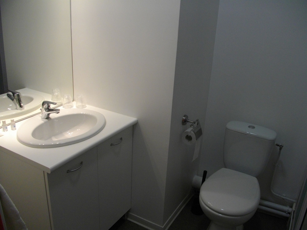 Imagen de la habitación del Apartahotel Comfort Aparthotel Besancon Hauts du Chazal. Foto 4