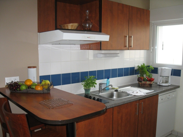 Imagen de la habitación del Apartahotel Comfort Nantes La Beaujoire. Foto 9