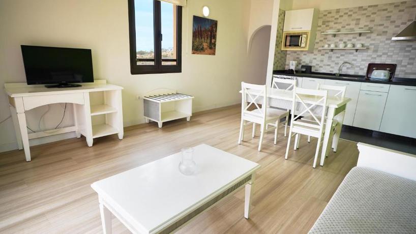 Imagen general del Apartahotel Coral Los Alisios. Foto 1