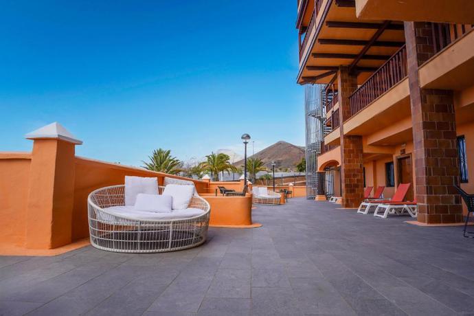 Imagen general del Apartahotel Coral Los Alisios. Foto 3