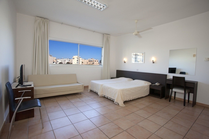 Imagen de la habitación del Apartahotel Costantiana Beach Hotel Apartments. Foto 8