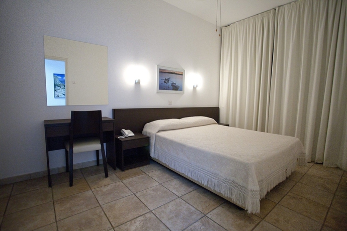 Imagen de la habitación del Apartahotel Costantiana Beach Hotel Apartments. Foto 9