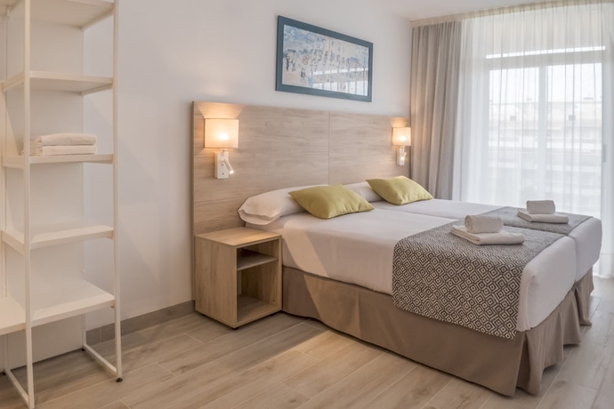 Imagen de la habitación del Apartahotel Cye Holiday Centre. Foto 16