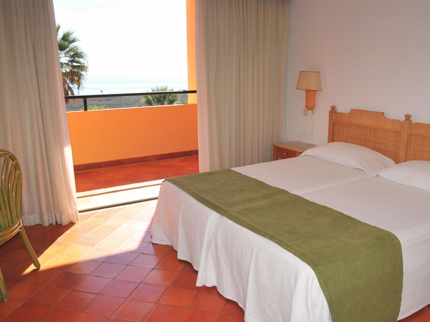 Imagen de la habitación del Apartahotel Dom Pedro Lagos. Foto 4