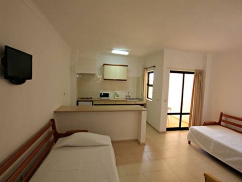 Imagen de la habitación del Apartahotel Don Tenorio. Foto 2