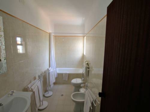 Imagen de la habitación del Apartahotel Don Tenorio. Foto 8