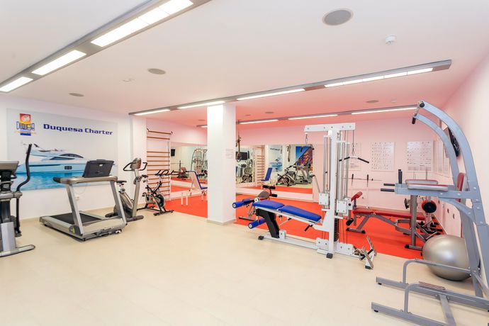 Imagen de los interiores del Apartahotel Duquesa Playa. Foto 13