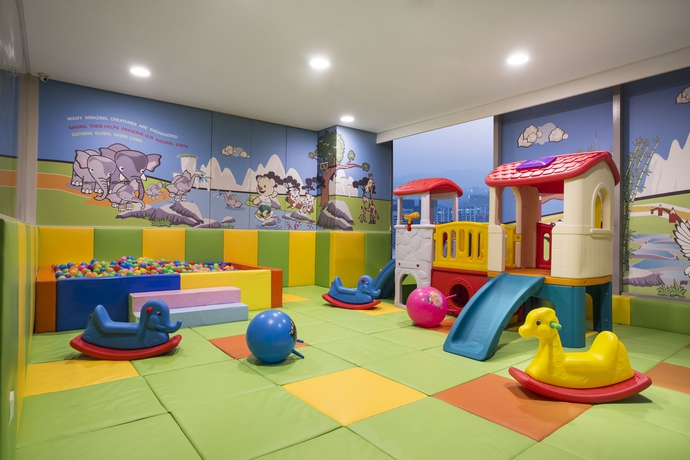 Imagen de los interiores del Apartahotel EVEN Hotel Zhongshan City Center. Foto 11