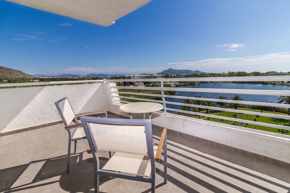 Imagen de la habitación del Apartahotel Eix Lagotel Holiday Resort. Foto 9