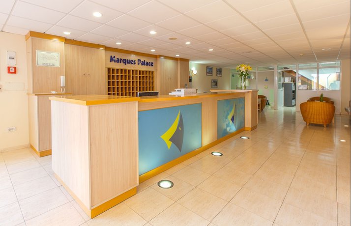 Imagen de los interiores del Apartahotel El Marques Palace. Foto 19