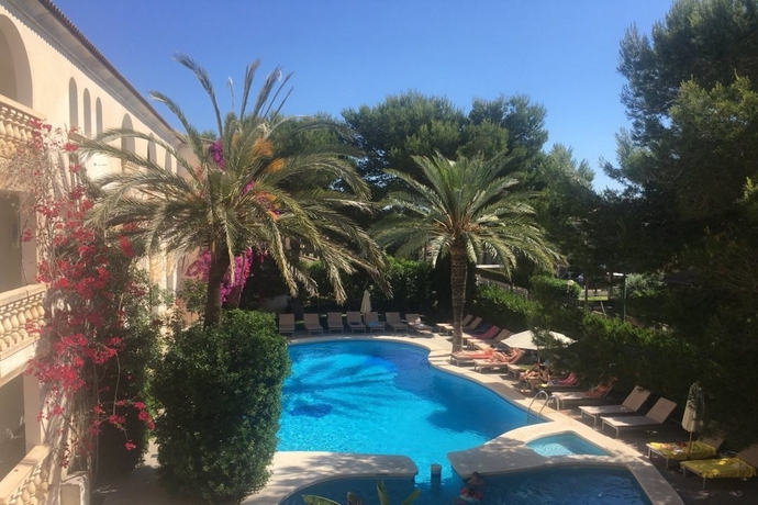 Imagen general del Apartahotel Es Baulo Petit Hotel. Foto 6