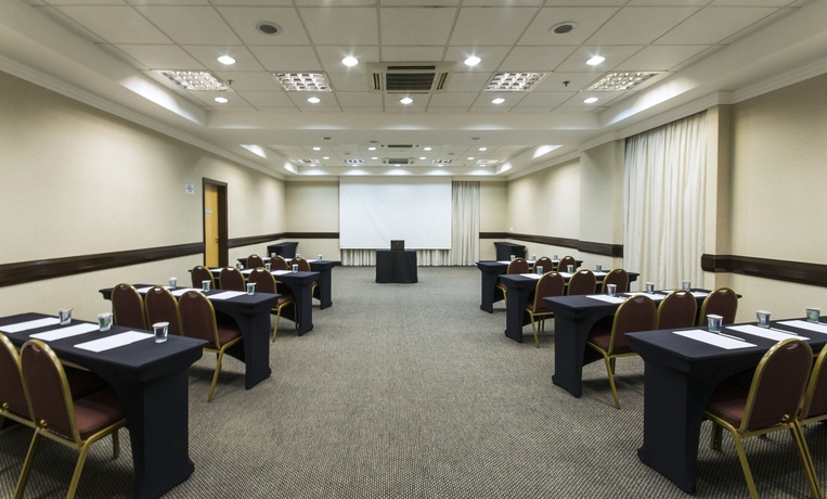 Imagen de los interiores del Apartahotel Esuites Sorocaba By Atlantica. Foto 16