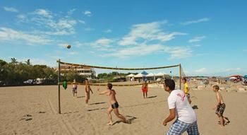 Imagen de los exteriores del Apartahotel Eurobeach Residence. Foto 7