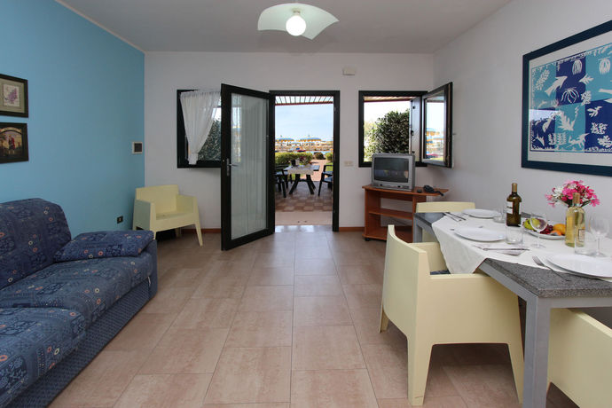 Imagen de la habitación del Apartahotel Eurobeach Residence. Foto 4