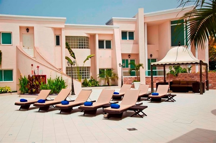 Imagen de los exteriores del Apartahotel Flamingo Suites Boutique Hotel. Foto 7