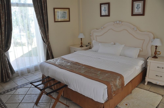 Imagen de la habitación del Apartahotel Flamingo Suites Boutique Hotel. Foto 2