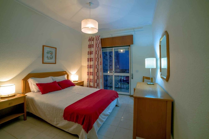 Imagen de la habitación del Apartahotel Flor Da Rocha. Foto 3