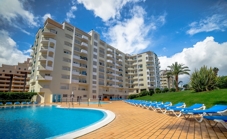 Imagen general del Apartahotel Flor Da Rocha. Foto 2