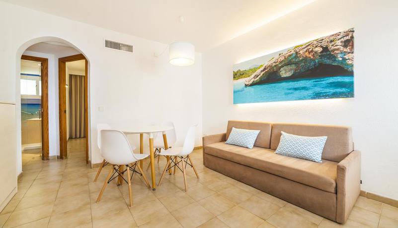 Imagen de la habitación del Apartahotel Globales Bouganvilla. Foto 9