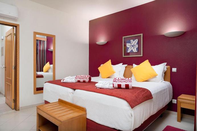 Imagen general del Apartahotel Grand Muthu Forte Da Oura. Foto 8