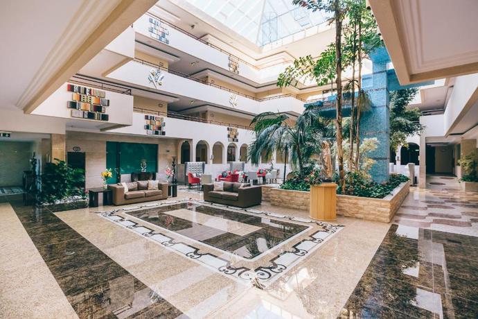 Imagen general del Apartahotel Grand Muthu Forte Da Oura. Foto 13