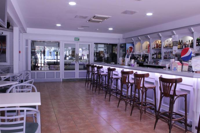 Imagen del bar/restaurante del Apartahotel Green Field, Playa del Inglés. Foto 3