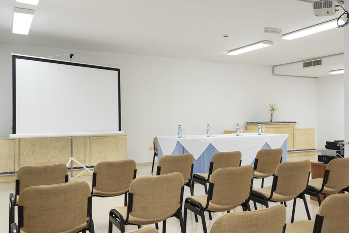 Imagen de los interiores del Apartahotel Green Garden Aparthotel. Foto 7