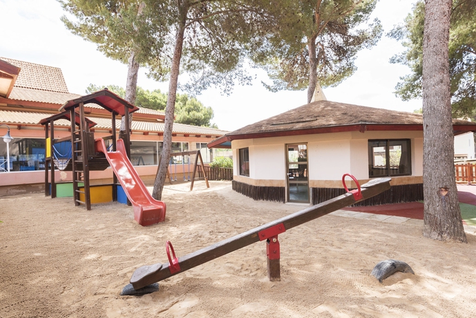 Imagen de los exteriores del Apartahotel Green Garden Aparthotel. Foto 5