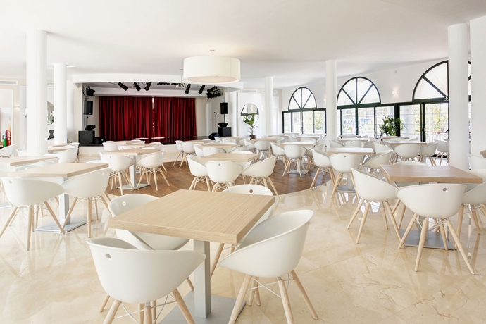 Imagen general del Apartahotel Grupotel Mar De Menorca. Foto 2