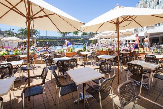 Imagen general del Apartahotel Grupotel Revoli. Foto 11