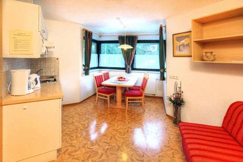 Imagen general del Apartahotel Haus Reinstadler. Foto 8