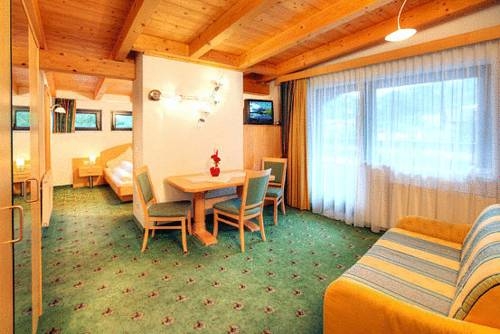 Imagen general del Apartahotel Haus Reinstadler. Foto 9