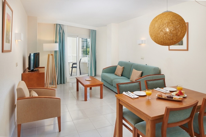 Imagen general del Apartahotel Hipotels Coma Gran. Foto 7