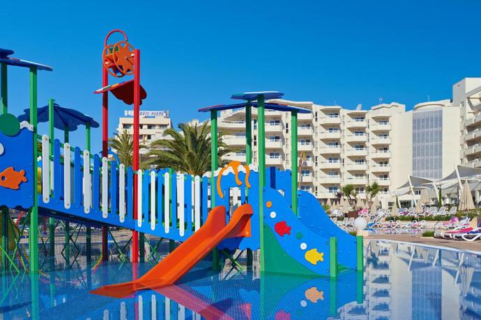 Imagen general del Apartahotel Hipotels Coma Gran. Foto 21